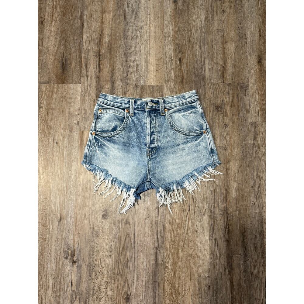 Free People Women’s Taliesin Cutoff Short Size 26